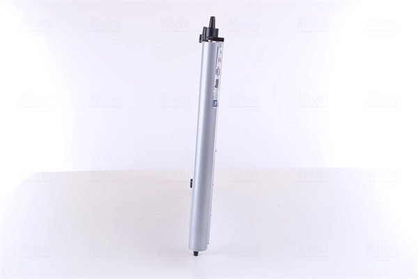 Condensador aire acondicionado 94826 Nissens