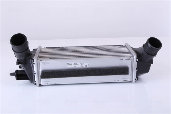 Intercooler 96498 Nissens