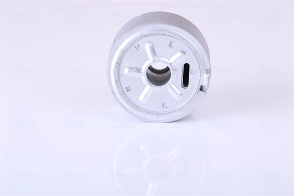 Radiador de aceite debajo del filtro Nissens 90793 precio, desde 25,86 EUR