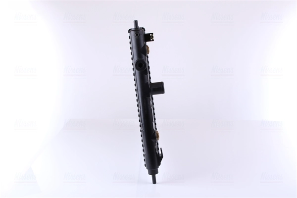 Comprar 616521 Nissens Radiador de auto