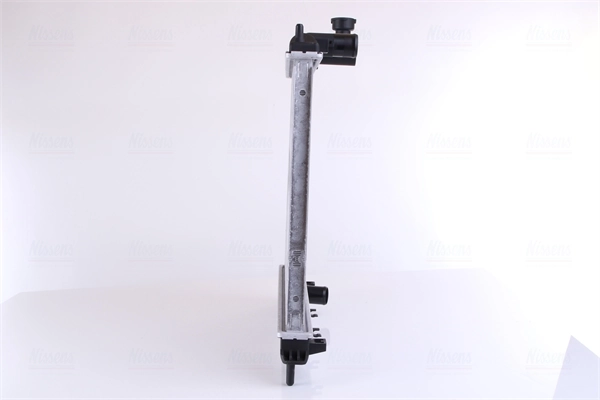 Comprar 66666 Nissens Radiador de auto