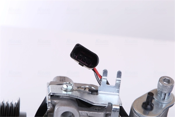 Compresor de aire acondicionado 890921 Nissens