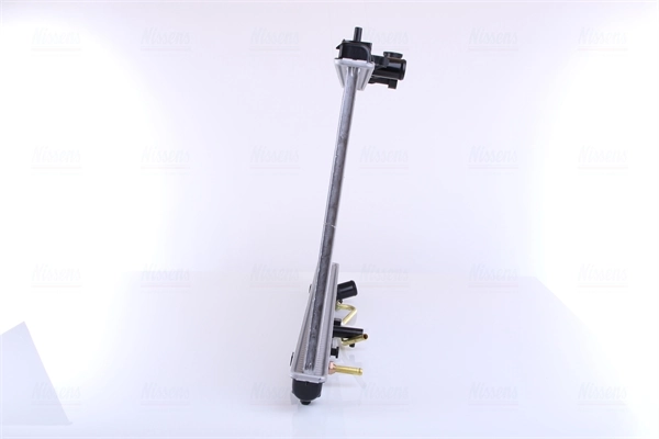 Comprar 646812 Nissens Radiador de auto