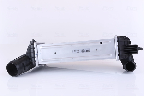 Intercooler 96573 Nissens