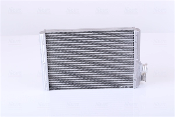 Radiador de calefacción Nissens 71158 precio, desde 52,73 EUR