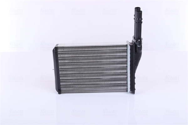 Radiador de calefacción Nissens 73258 precio, desde 34,58 EUR