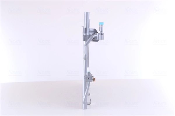 Condensador aire acondicionado 94767 Nissens
