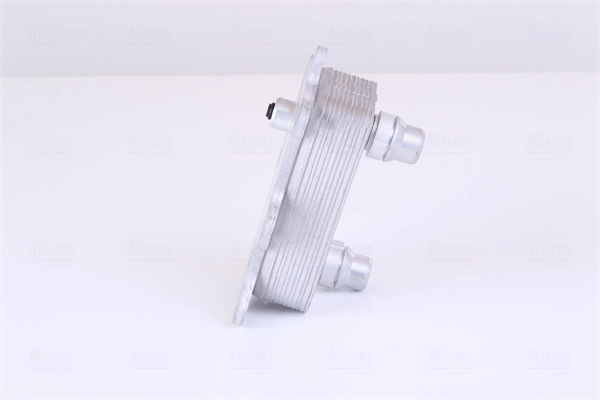 Comprar 90885 Nissens Radiador de aceite debajo del filtro
