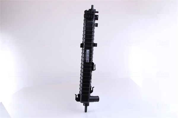 Comprar 616905 Nissens Radiador de auto