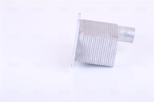 90981 Nissens Radiador de aceite debajo del filtro