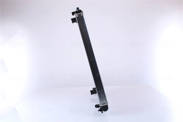 Comprar 67483 Nissens Radiador de auto