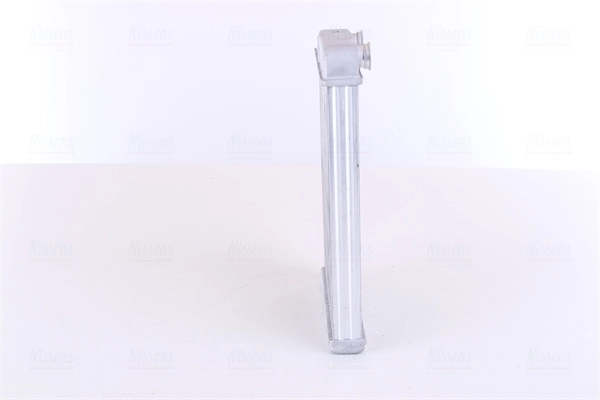 Comprar 73989 Nissens Radiador calefacción