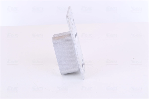 Comprar 90902 Nissens Radiador de aceite debajo del filtro