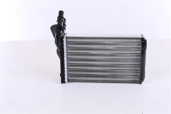 Radiador de calefacción Nissens 73374 precio, desde 22,72 EUR