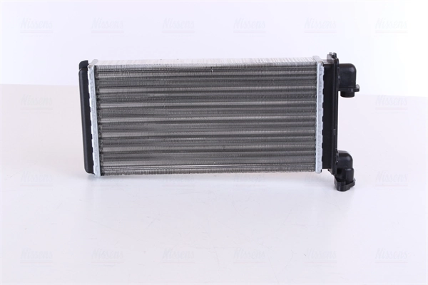 Radiador de calefacción Nissens 70501 precio, desde 30,78 EUR