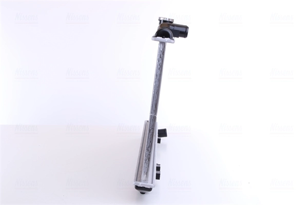 Comprar 64775 Nissens Radiador de auto