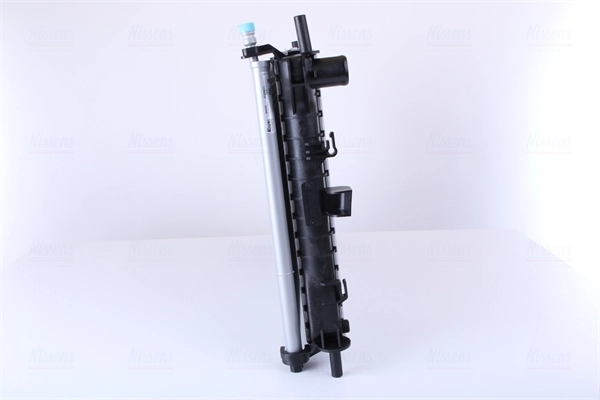 Comprar 69244 Nissens Radiador de auto