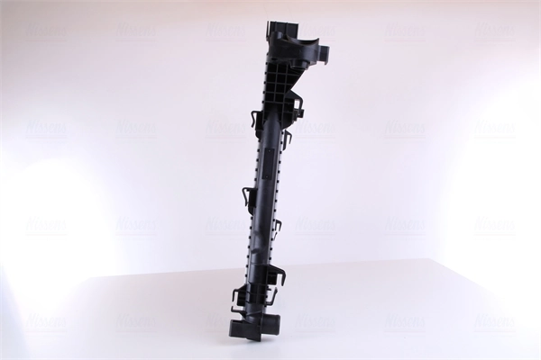 Comprar 630733 Nissens Radiador de auto