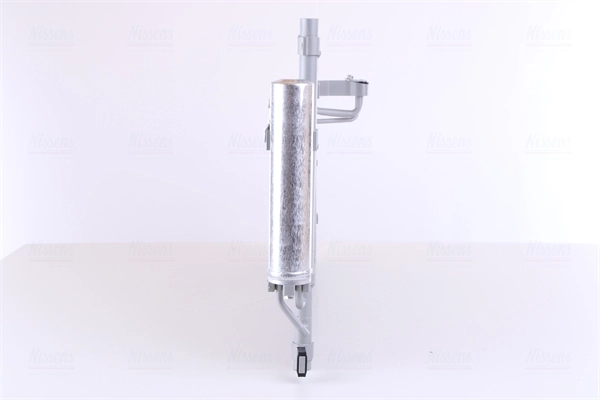 Condensador aire acondicionado 94801 Nissens