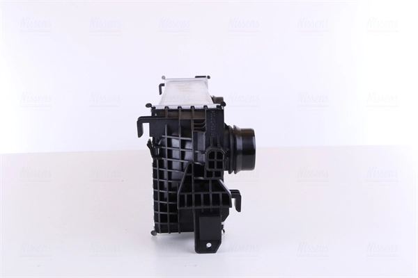 Radiador de aire de admisión Nissens 96133 precio, desde 168,61 EUR