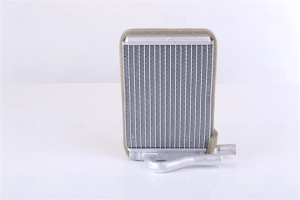 Radiador de calefacción Nissens 77601 precio, desde 56,72 EUR