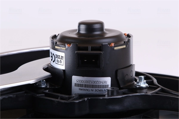 Ventilador de radiador 85267 Nissens