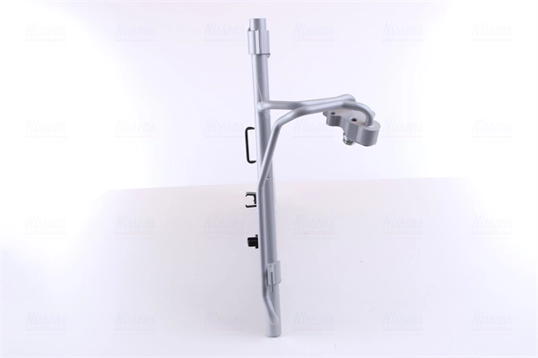 Condensador aire acondicionado 94667 Nissens