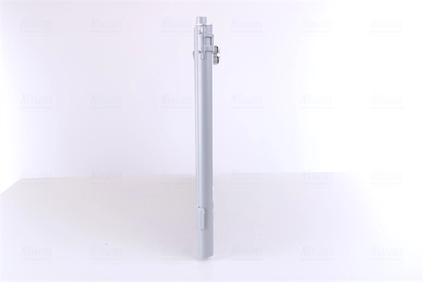 Condensador aire acondicionado 940345 Nissens