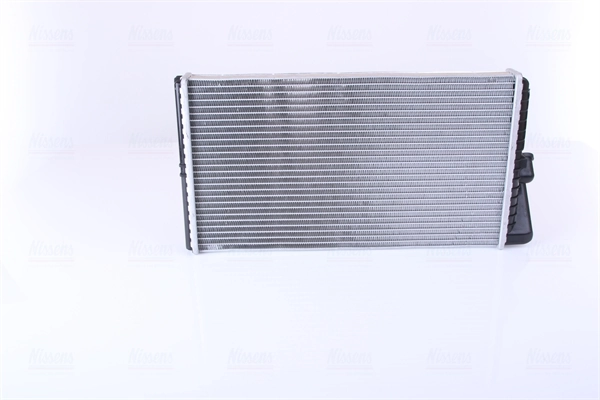 Radiador de calefacción Nissens 72034 precio, desde 42,82 EUR