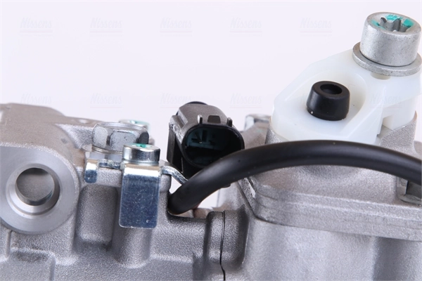Compresor de aire acondicionado 89090 Nissens