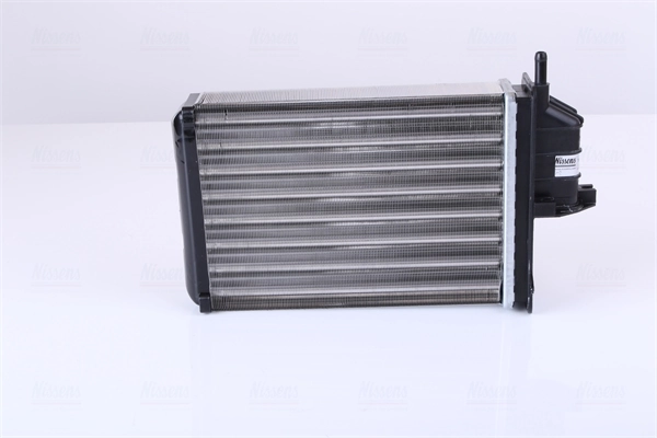Radiador de calefacción Nissens 71450 precio, desde 26,89 EUR