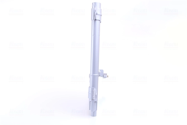Condensador aire acondicionado 94684 Nissens