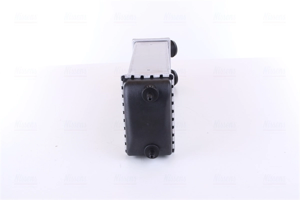 Radiador de aire de admisión Peugeot 208 CA, CC