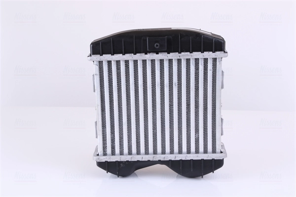 Intercooler 818366 VALEO