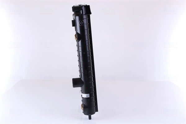 Água radiador Nissens 63075 precio, desde 140,31 EUR