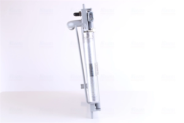 Água radiador Nissens 68747 precio, desde 121,97 EUR