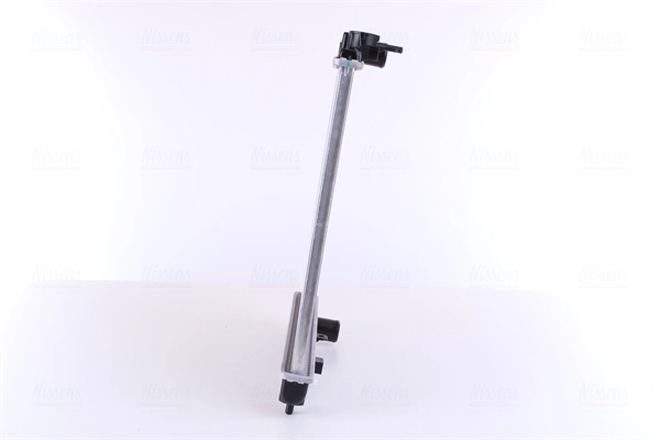 Comprar 67100 Nissens Radiador de auto