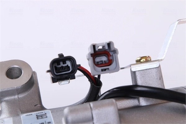 Compresor de aire acondicionado 890802 Nissens