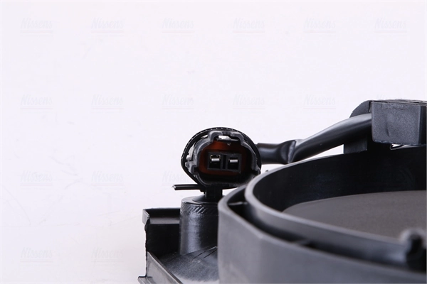 Difusor del radiador del aire acondicionado con ventilador y motor 85491 Nissens