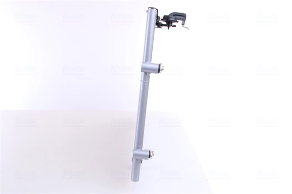 Condensador aire acondicionado 94757 Nissens