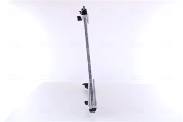 Água radiador Nissens 68704 precio, desde 128,97 EUR