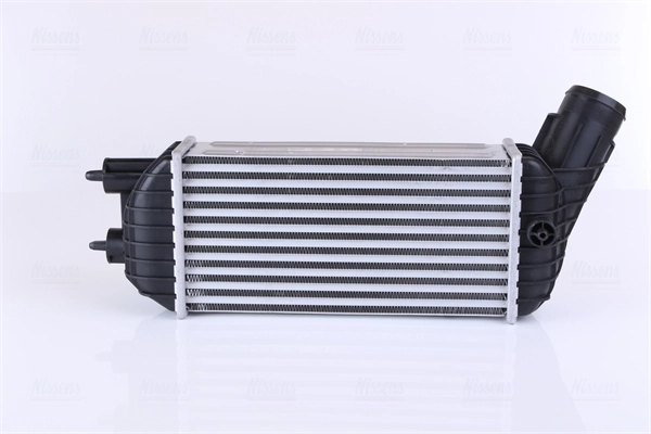 Radiador de aire de admisión Nissens 96573 precio, desde 56,63 EUR