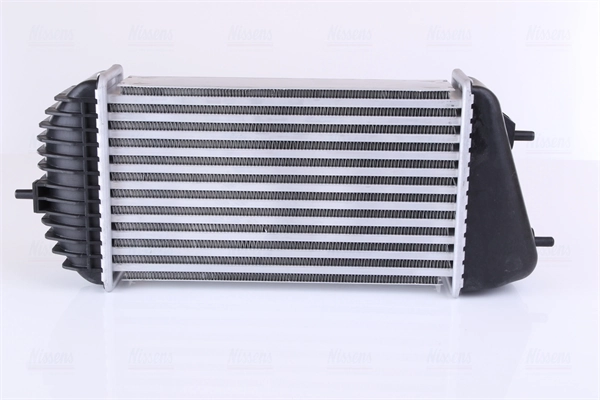 Radiador de aire de admisión Jdeus RA8420040 precio, desde 133,18 EUR