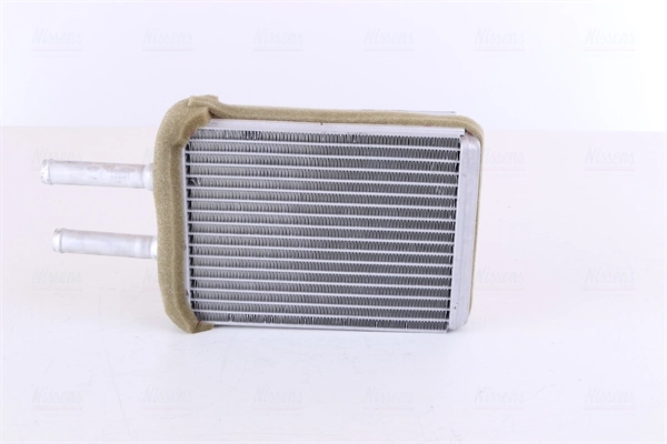 Radiador de calefacción Nissens 77524 precio, desde 98,17 EUR