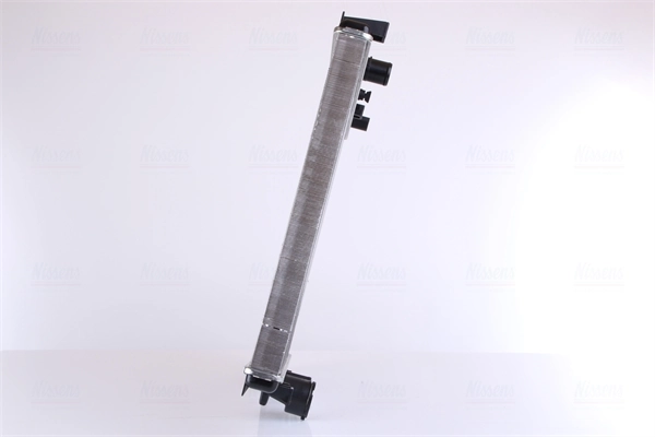 Comprar 63703 Nissens Radiador de auto