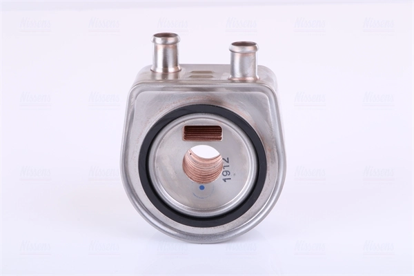 Radiador de aceite debajo del filtro 90774 Nissens