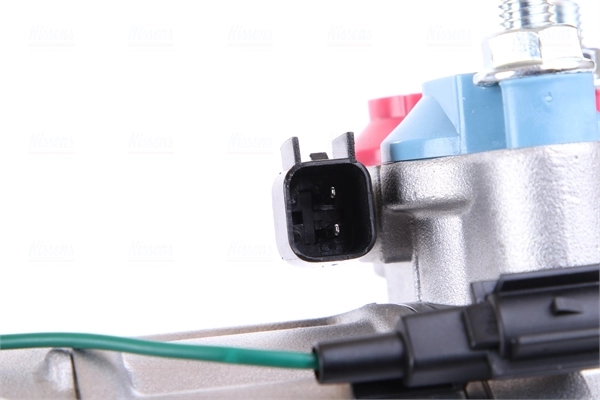 Compresor de aire acondicionado 890776 Nissens