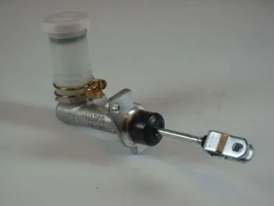  Cilindro maestro de embrague Mitsubishi Lancer 4