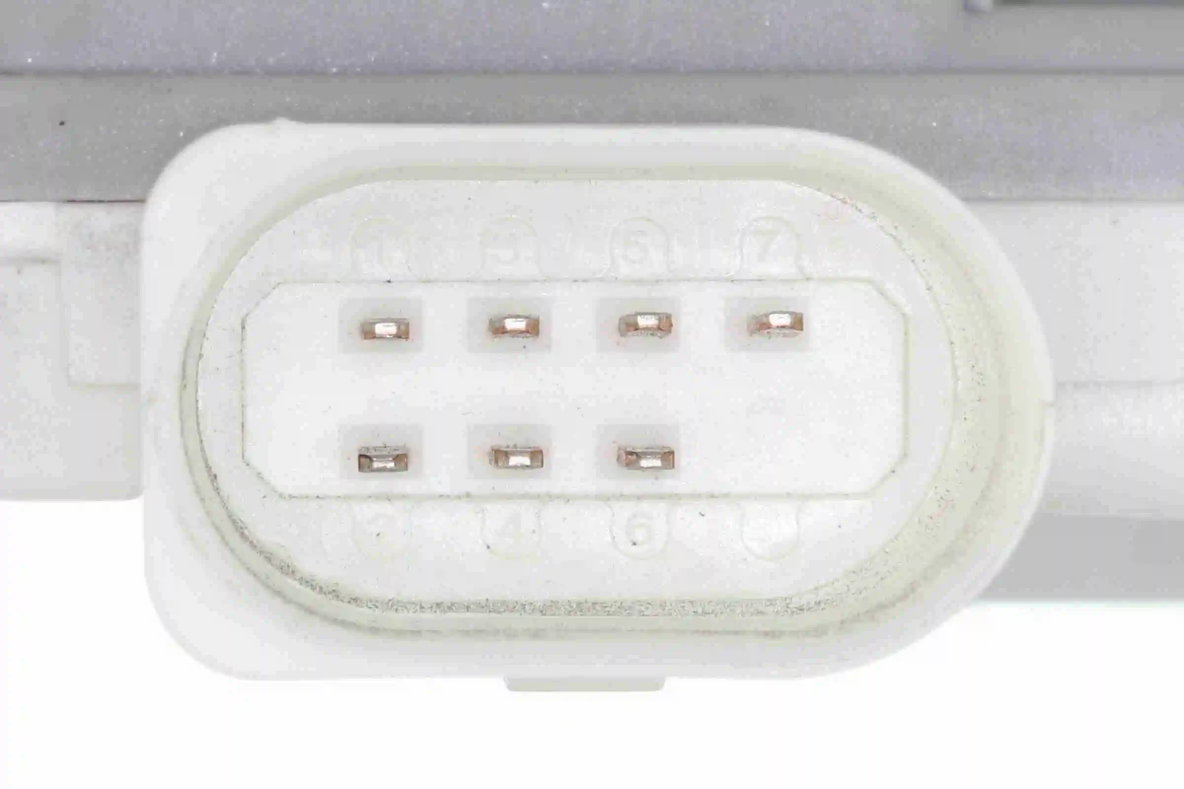 V10850028 Vemo Cerradura delantera derecha