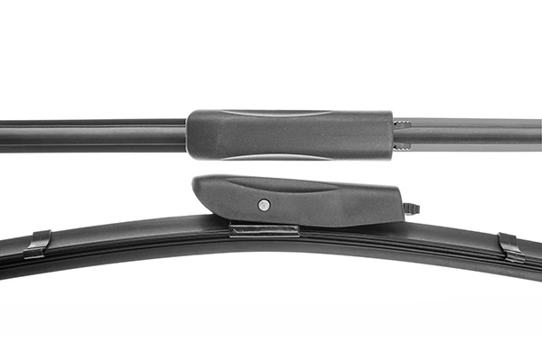 Escobillas de limpiaparabrisas delanteras Renault Clio IV
